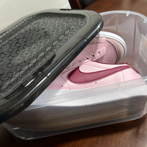 Nike Blazer Low '77 (GS) Big Kids' Pink Foam-Dark Beetroot - Picture 9 of 9